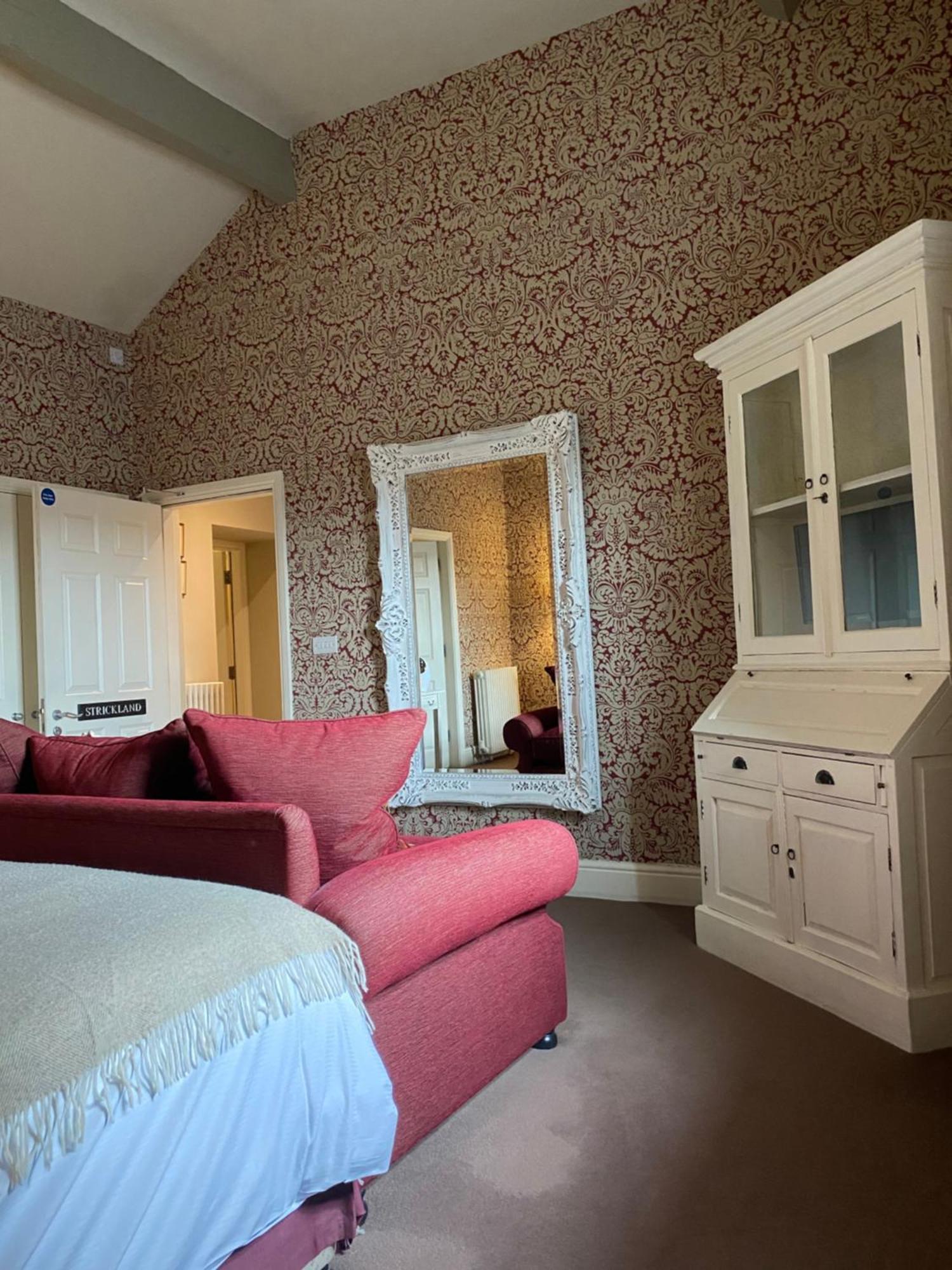 The Punch Bowl Inn Kendal Bagian luar foto